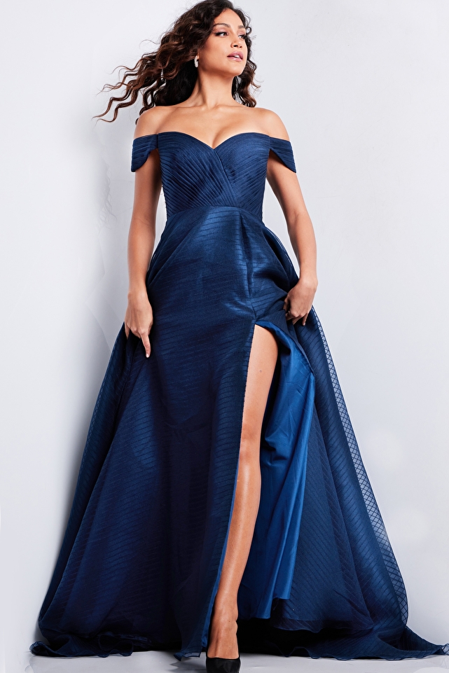 Evening Dresses & Formal Gowns